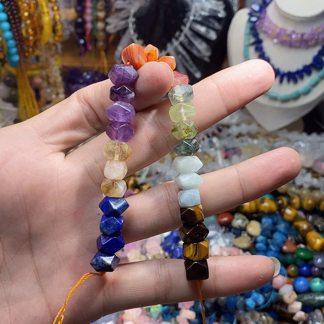 石英质玉未镶嵌，七脉轮多宝冲角10mm，