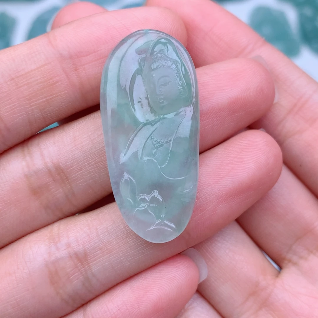 颈饰未镶嵌翡翠观音相