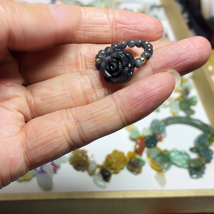 翡翠未镶嵌手链玫瑰花戒指