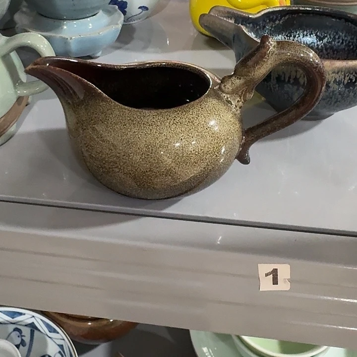 主人杯一个，瓷。。。