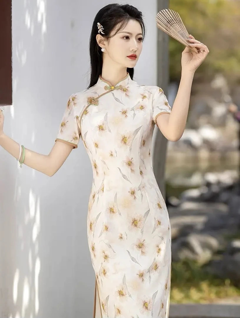 新中式显瘦改良旗袍2024新款年轻款日常可穿文艺茶艺服连衣裙