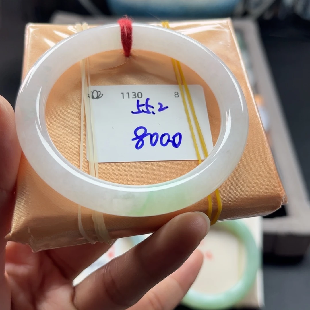 翡翠未镶嵌手镯55圆条