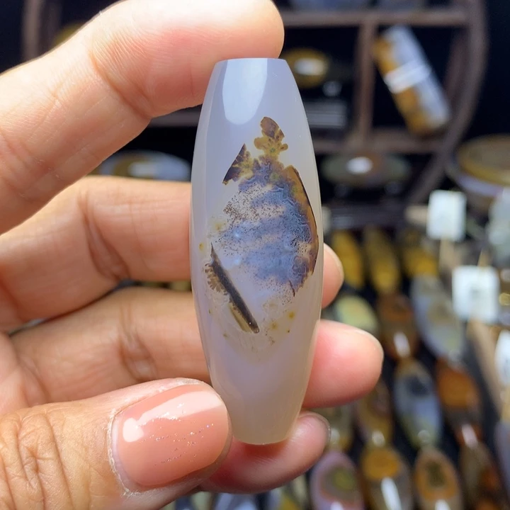 玛瑙/玉髓颈饰未镶嵌