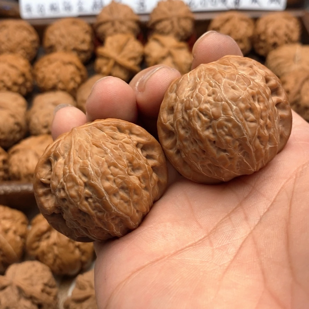 达***u吊坠文玩核桃40尺 全品铁锤 82