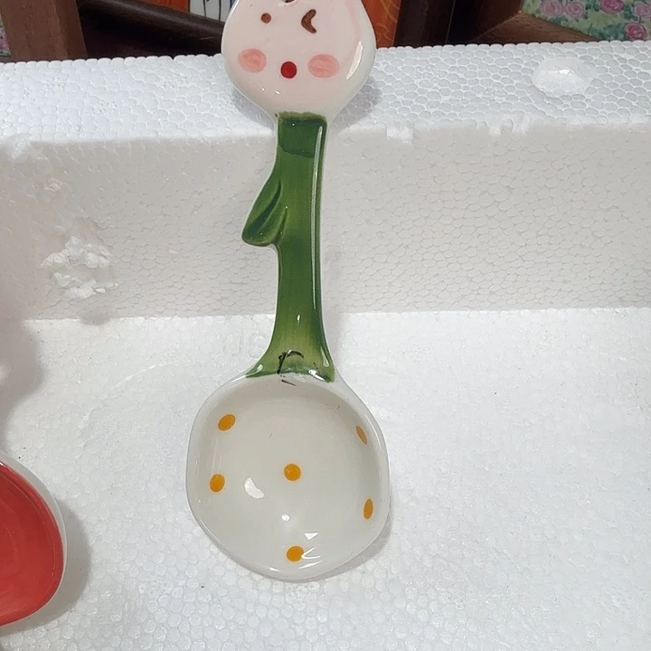 琪****其他景德镇陶瓷手工手绘作品