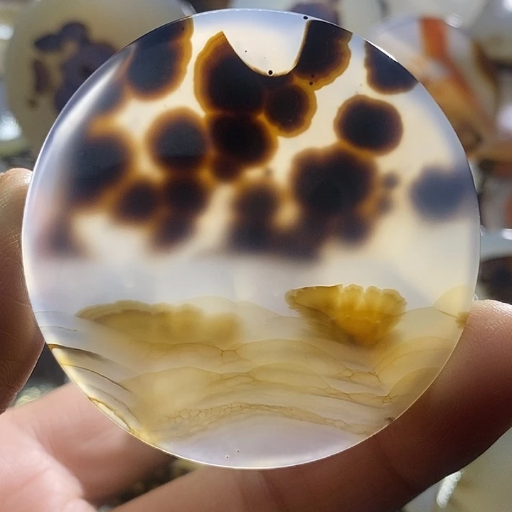 未镶嵌颈饰玛瑙/玉髓