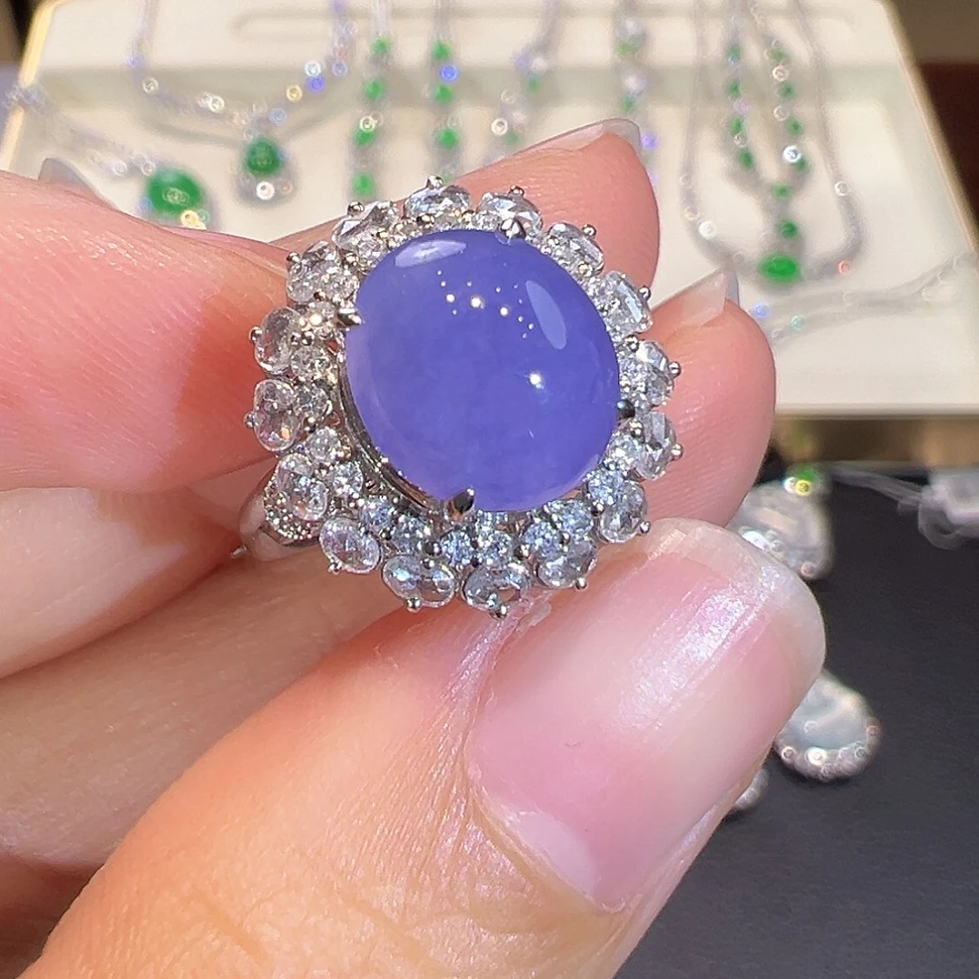 翡翠18K金镶嵌戒指