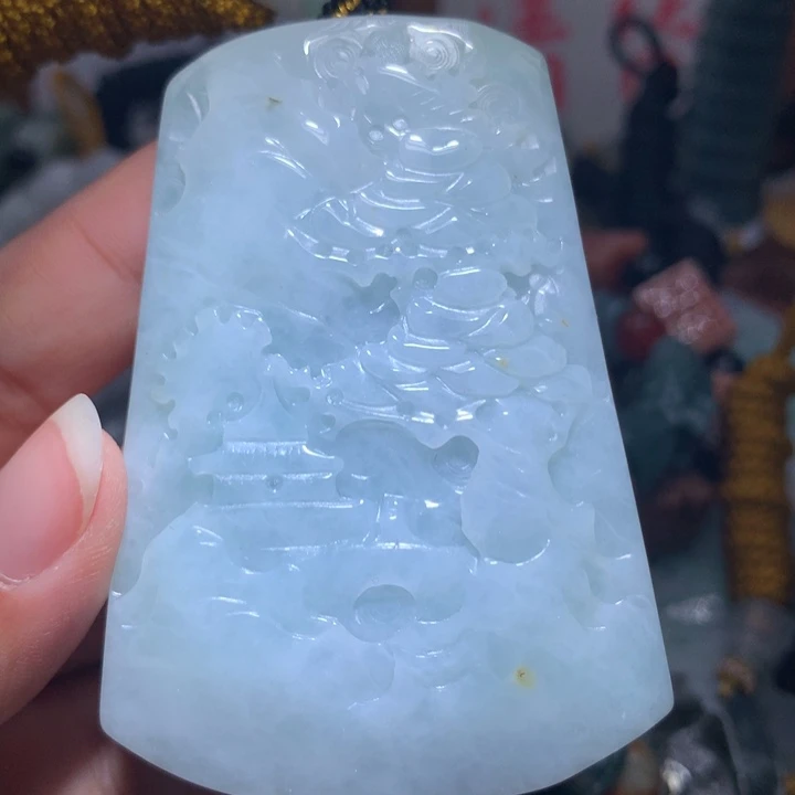 翡翠未镶嵌颈饰保真天然A货翡翠