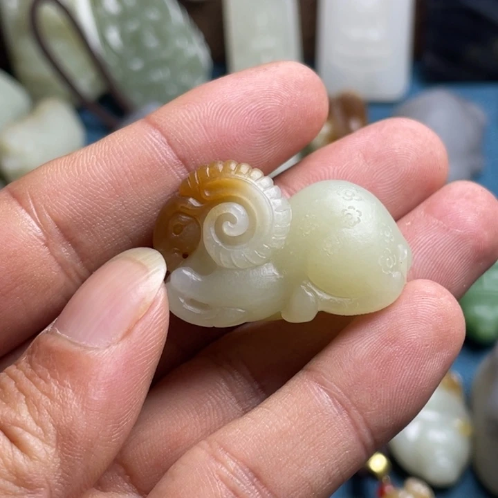 和田玉挂件未镶嵌?*1