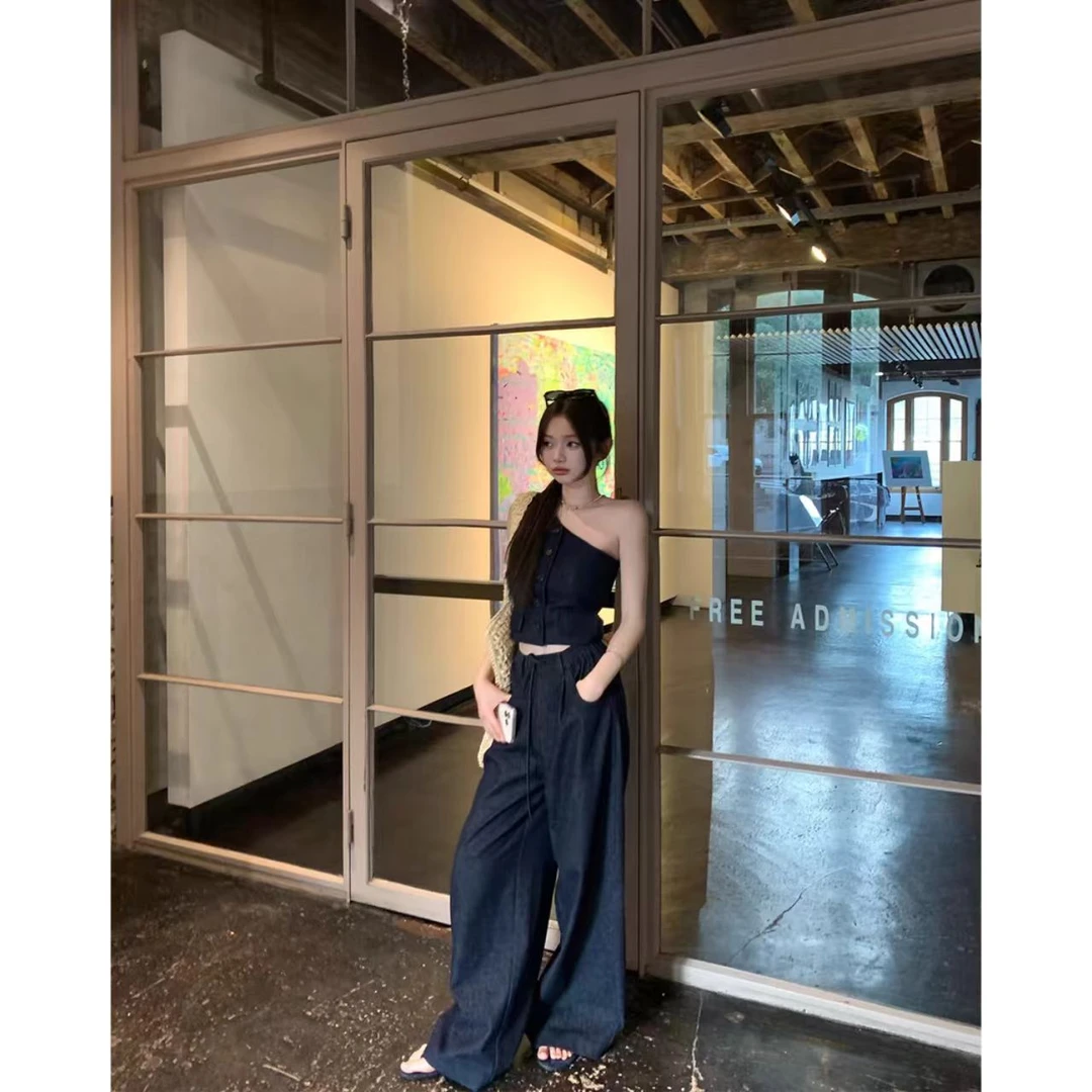 曼曼【失序街区~】老钱牛仔套装女设计感小众斜肩背心宽松牛仔裤