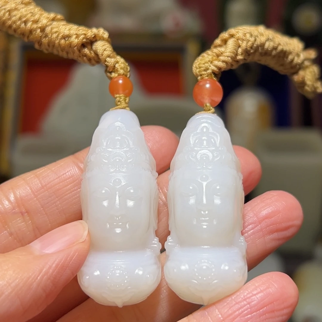 M***晨和田玉未镶嵌挂件