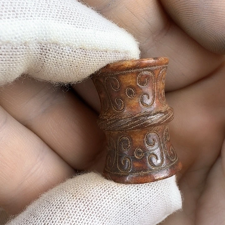 和田玉挂件未镶嵌何*埄