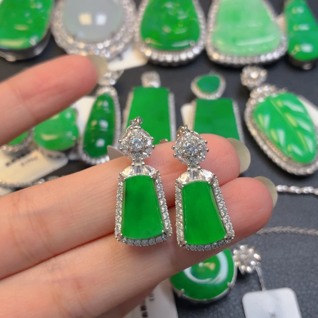 翡翠银S925镶嵌颈饰