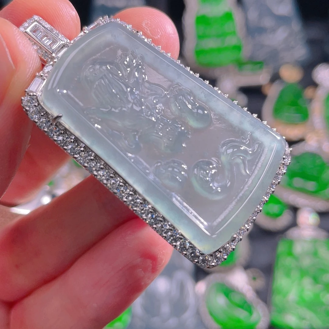 翡翠未镶嵌吊坠(不含链)