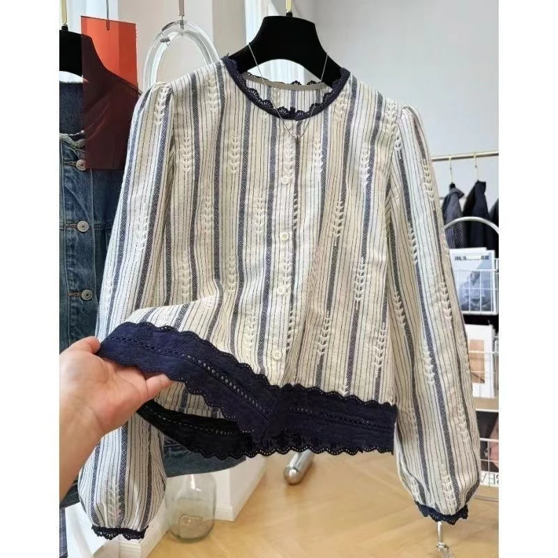 2025早秋新款女装巨好看短款小衫蕾丝花边长袖衬衫法式小资小上衣