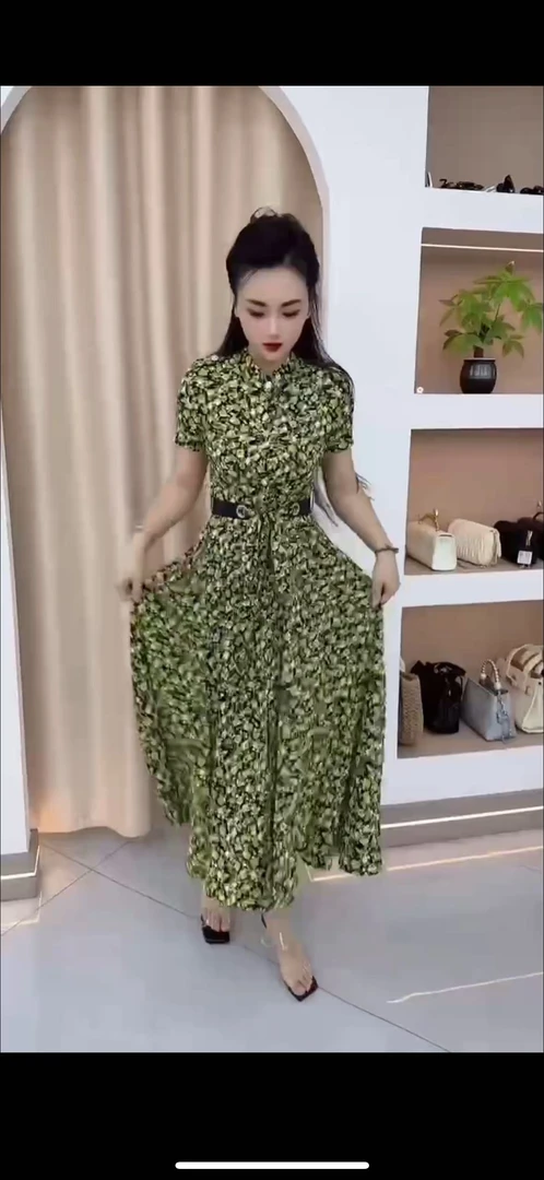 夏季圆点做旧碎花不褪色连衣裙提花花色慵懒风自发热