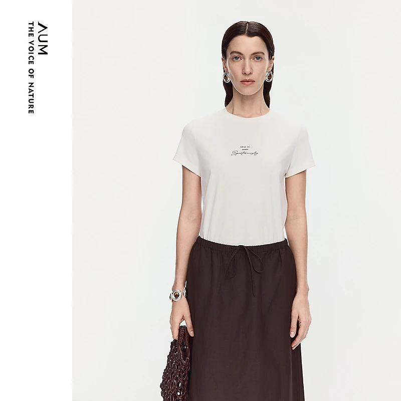 AUM噢姆25年夏季休闲简约圆领时尚打底百搭短T恤M1FZ25127