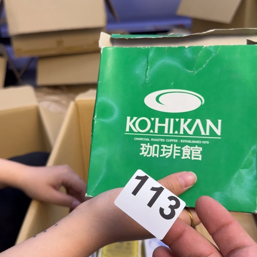 手工艺品琉璃宫****饰小雨