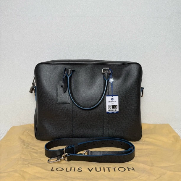99新 LouisVuitton/路易威登 7018/经典时尚商务荔枝纹全皮公文包