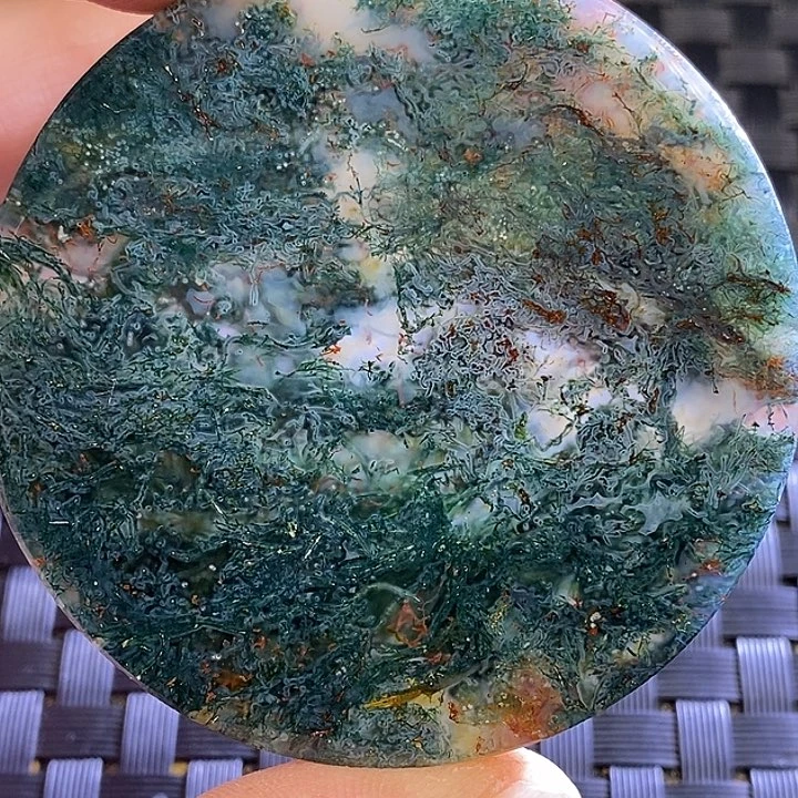 已***置玛瑙/玉髓未镶嵌颈饰