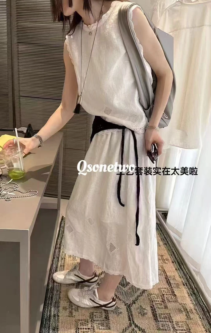 100亚麻白色无袖重工套装