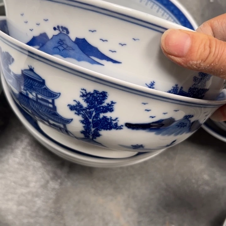 陶瓷手绘梧桐8寸汤碗2个，微瑕