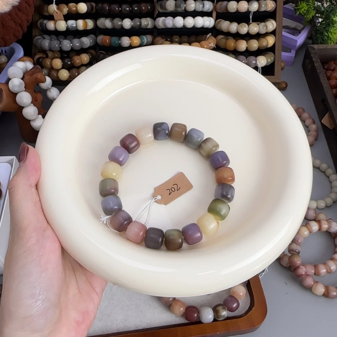 ****可白玉菩提吊坠202桃花酿