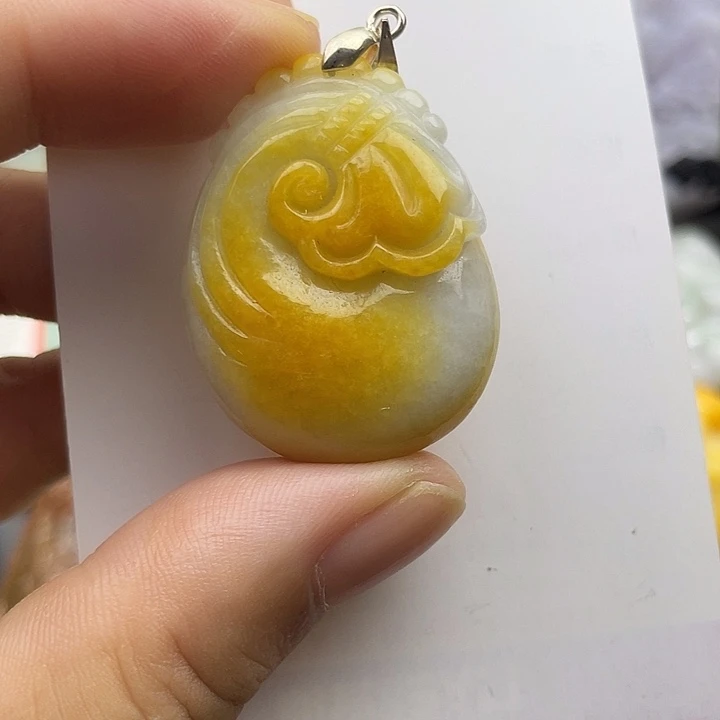 翡翠未镶嵌颈饰天然翡翠