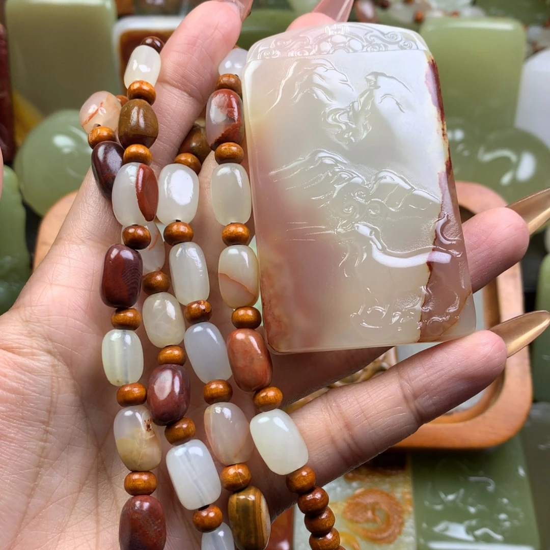 新疆昆仑山料牌子