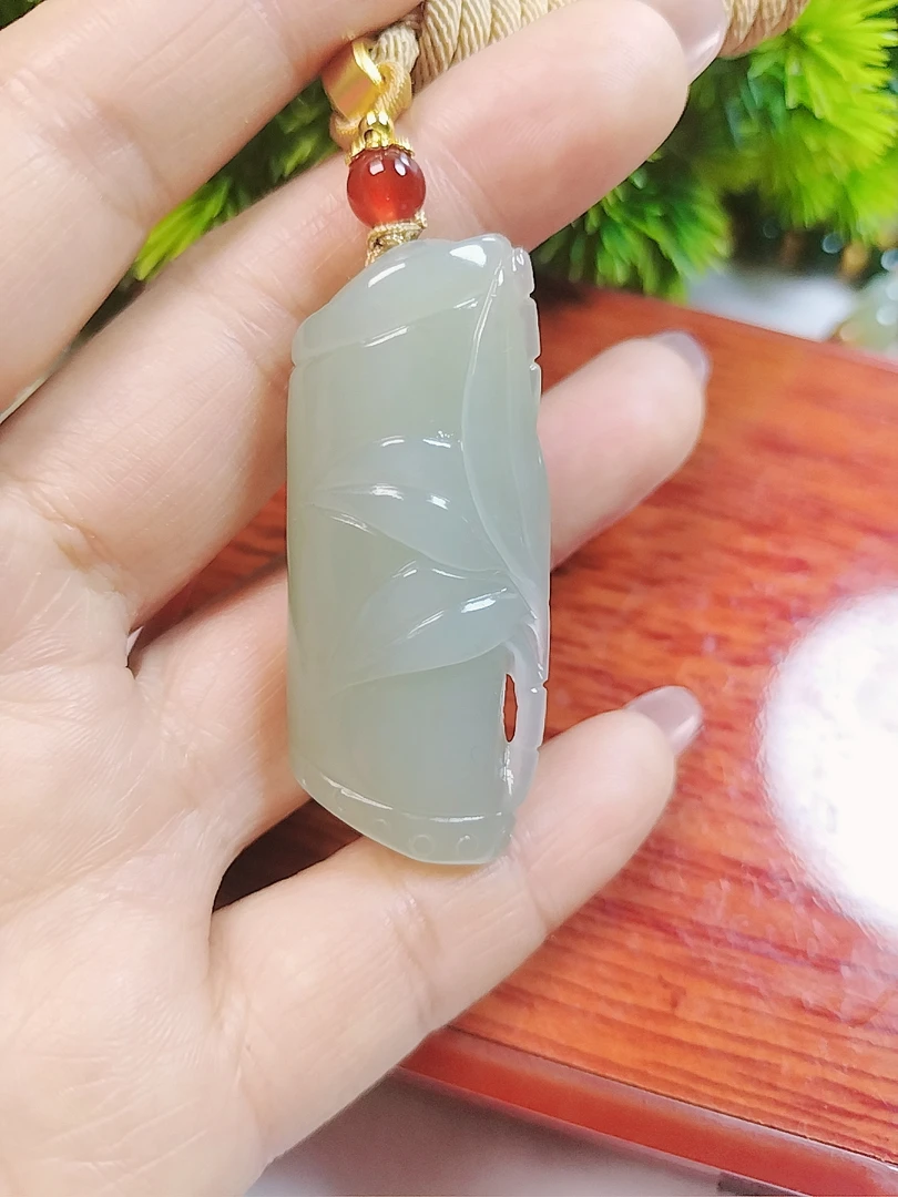 和田玉竹节吊坠宽22高52厚12