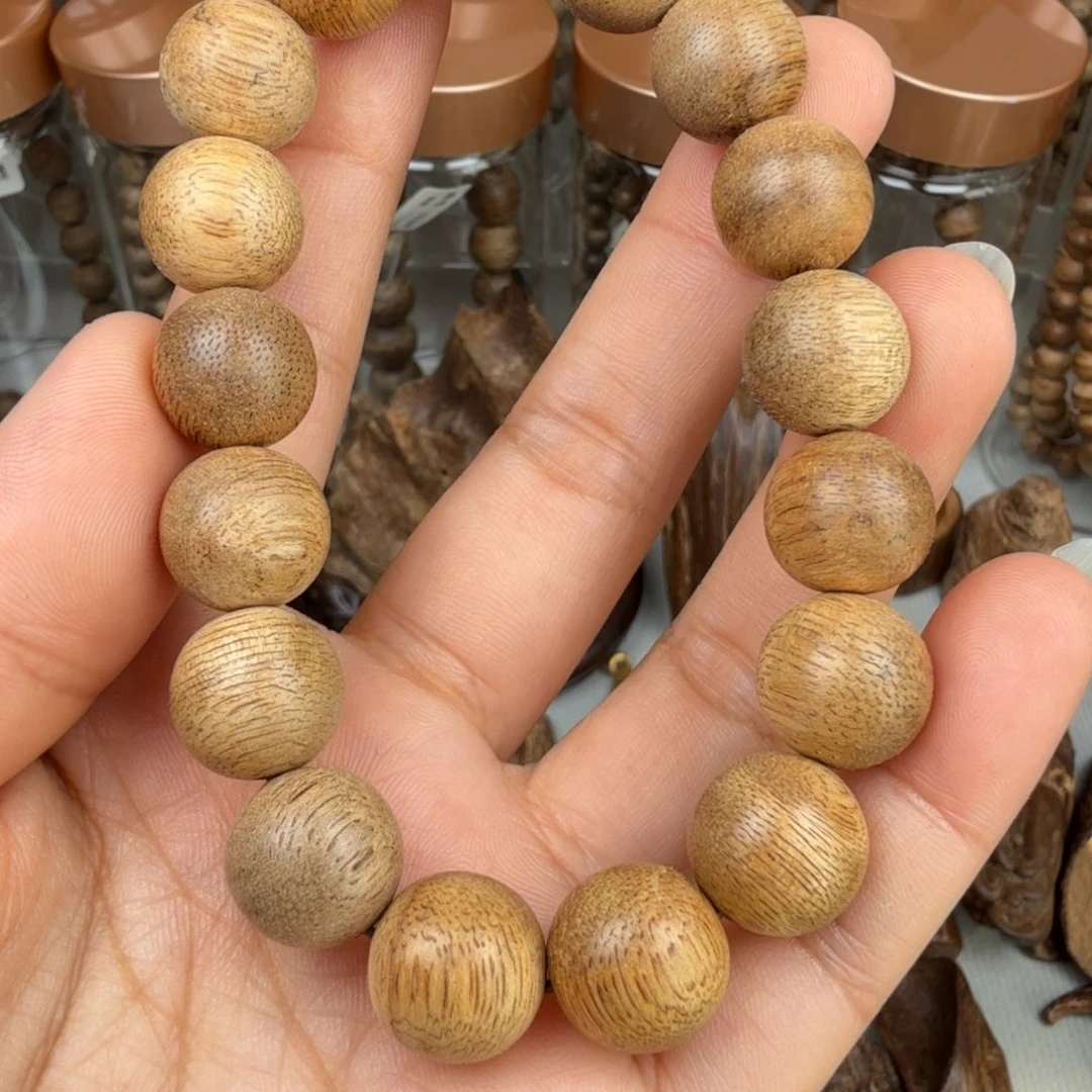 沉香碎屑沉香惠安 1.2*9.6 克