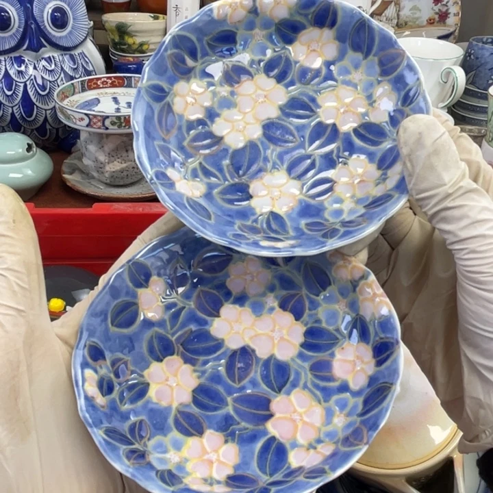 他家瓷器真美…开播了