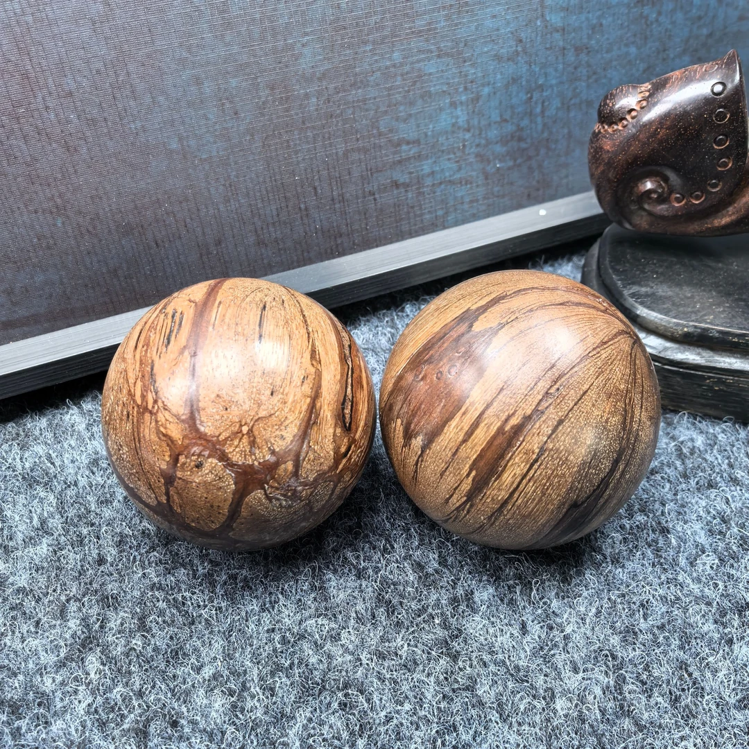 梅花5.0手球一对