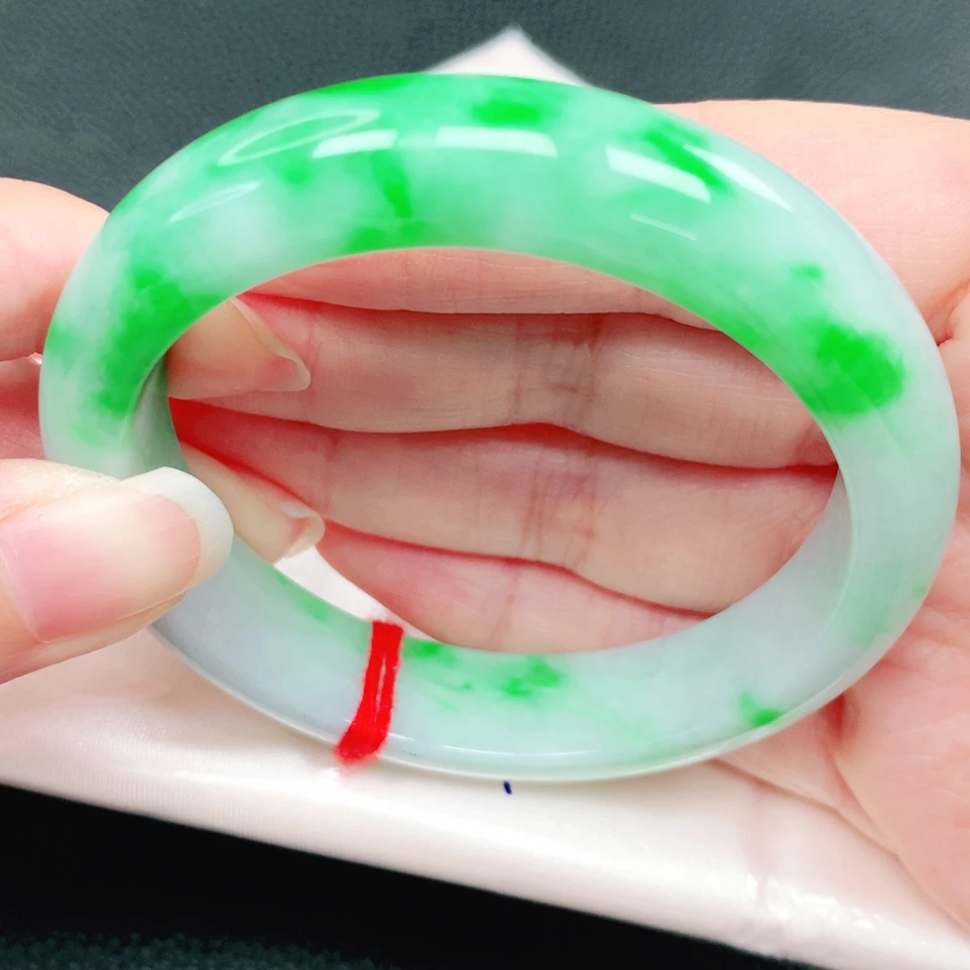 翡翠未镶嵌手镯54圈