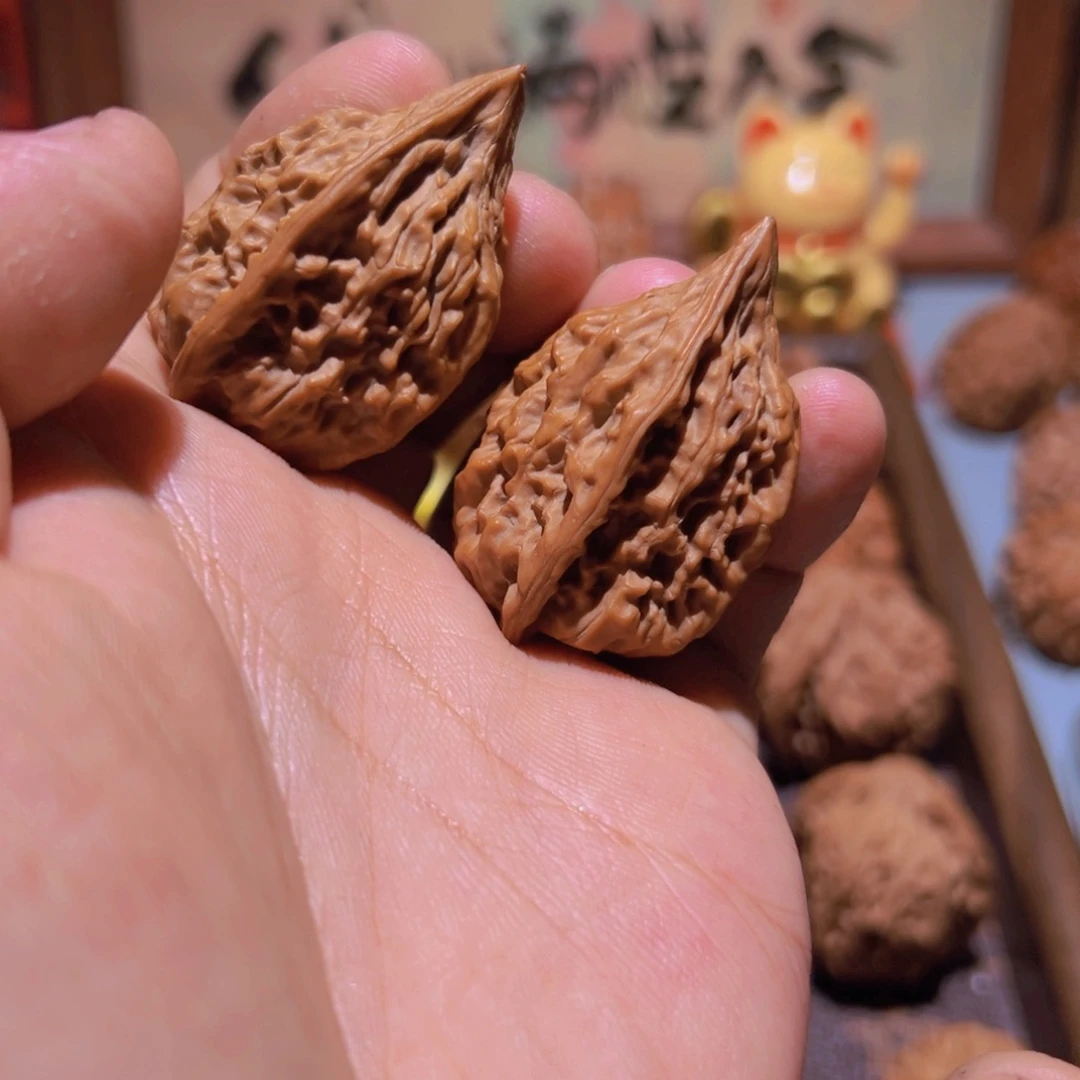 云***生瑞麟文玩核桃鸡心