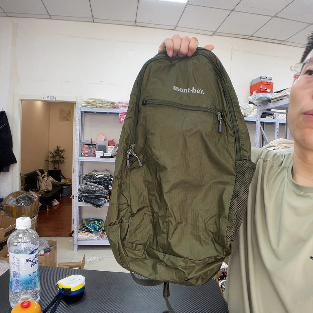 PU化妆包等各种产品和