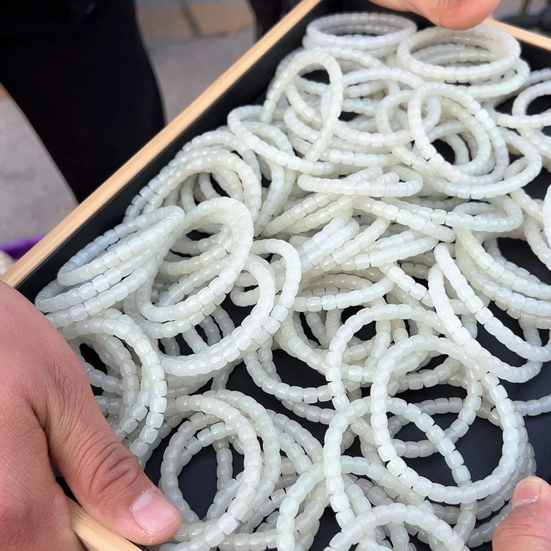 和田玉直切手串多样性发货拍一发一6✖️6未镶嵌