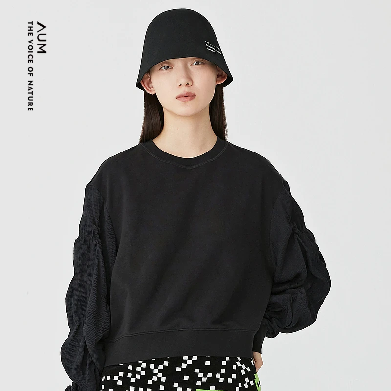 AUM/噢姆圆领宽松时尚百搭通勤休闲厚卫衣M1DE10511上衣