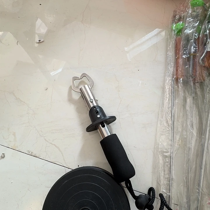 30号空鱼器不退不换满¥10发货