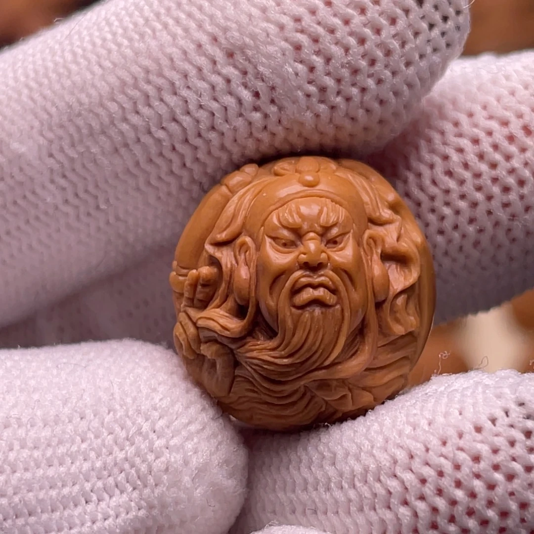 猴头核桃吊坠武圣关公18 反油福利介意勿拍！