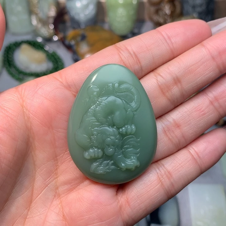 和田玉挂件未镶嵌