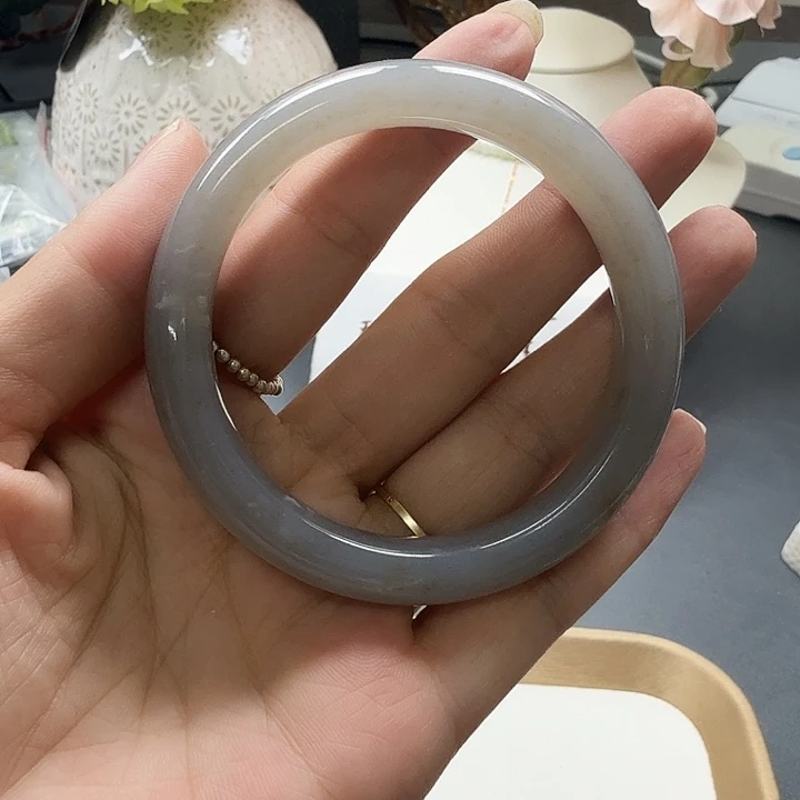 未镶嵌手镯和田玉64