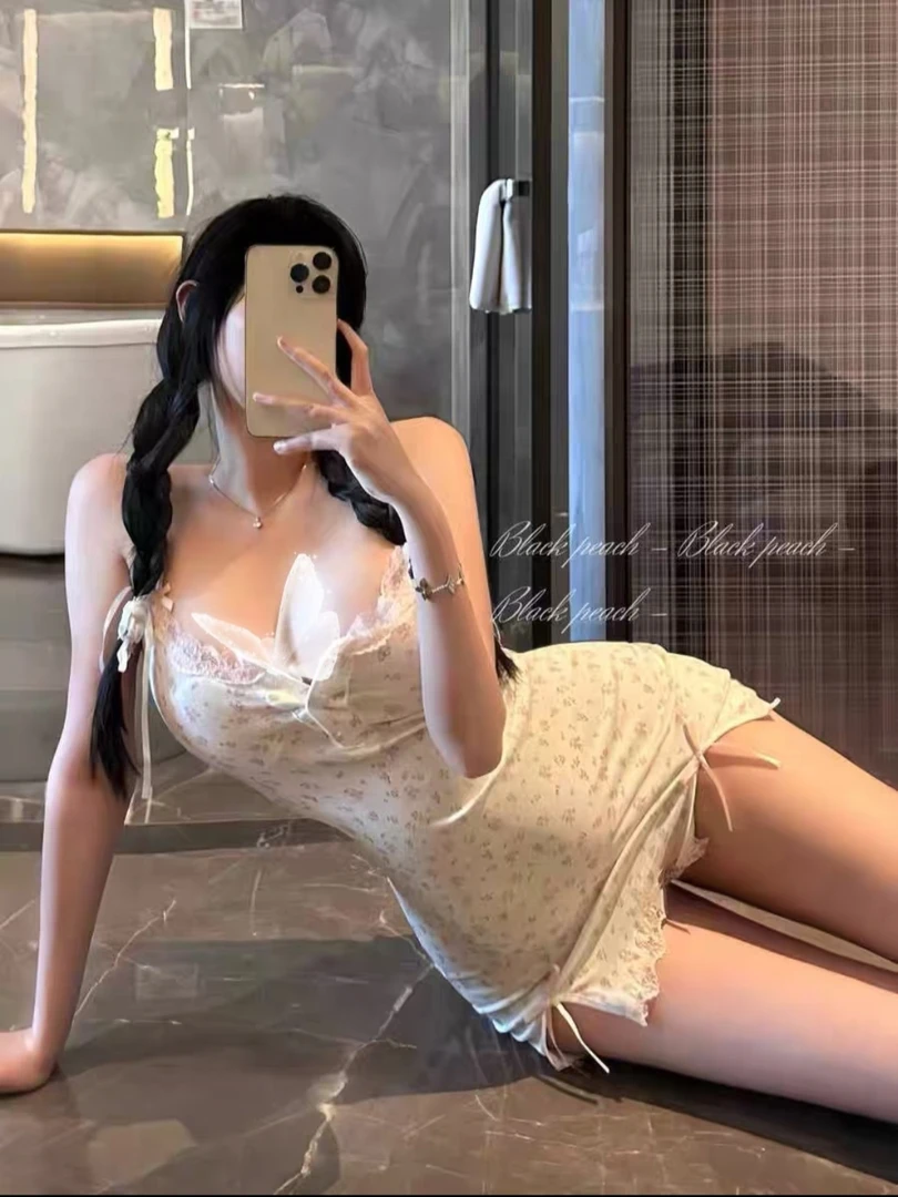 莓果物语*限购一件sweettea碎花少女包臀裙