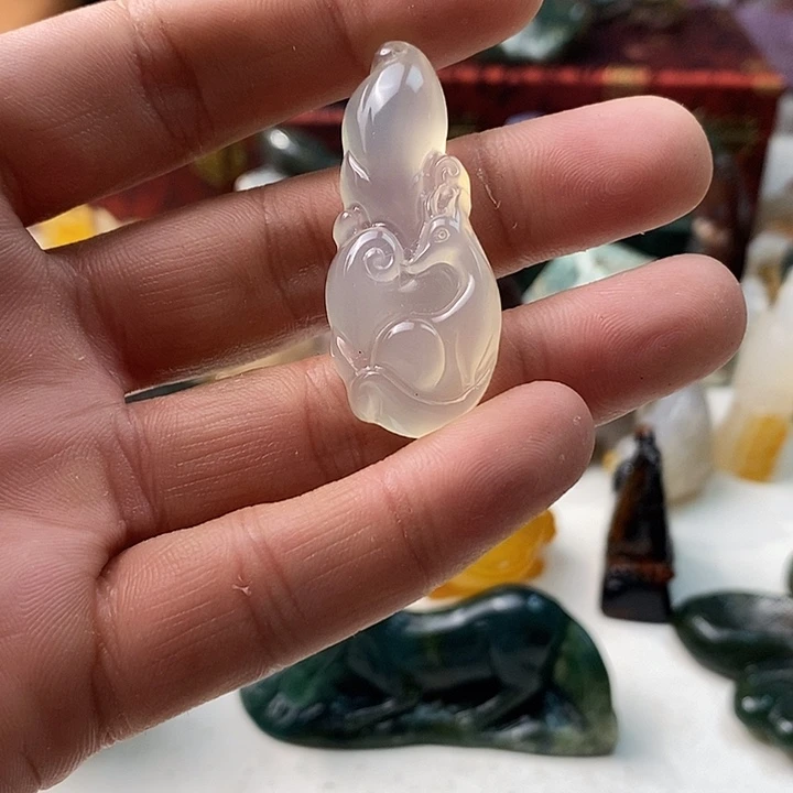 未镶嵌颈饰玛瑙/玉髓