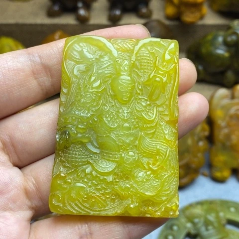 未镶嵌蛇纹石玉颈饰32