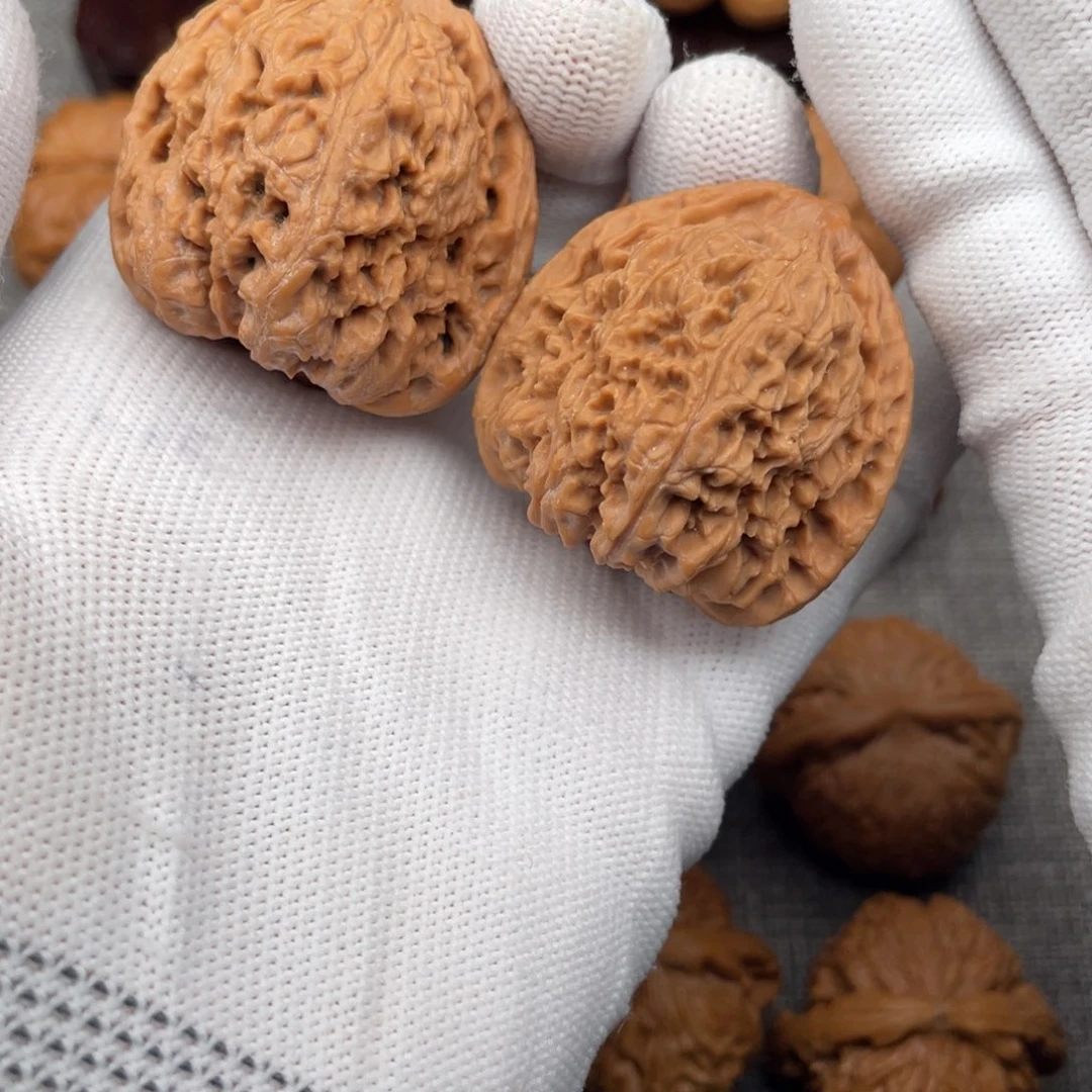 文玩核桃把件39拉丝蚂蚁三角南疆