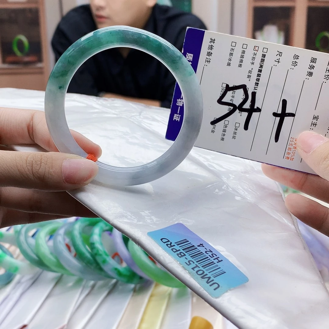 未镶嵌手镯翡翠nnnn