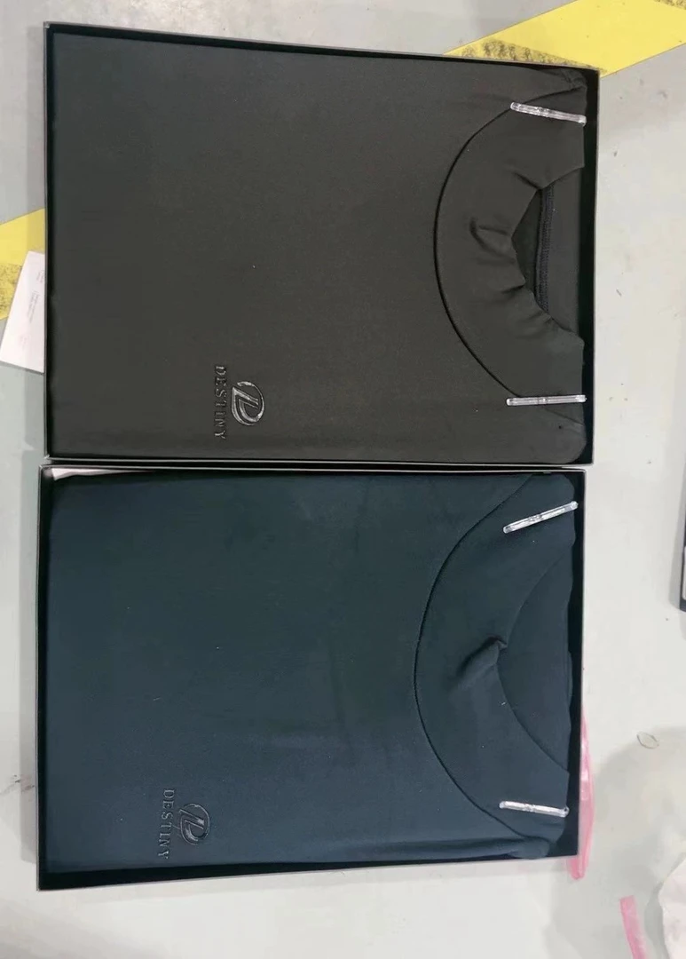 男士-三维春秋半高领打底衫（领口随机）