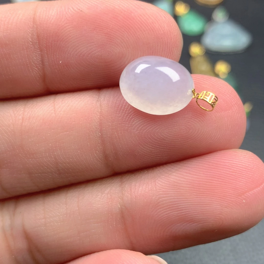 【闪购商品】颈饰18K金镶嵌翡翠翡翠