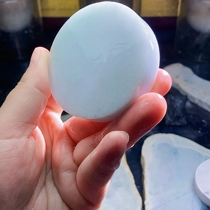 翡翠未镶嵌颈饰毛料4